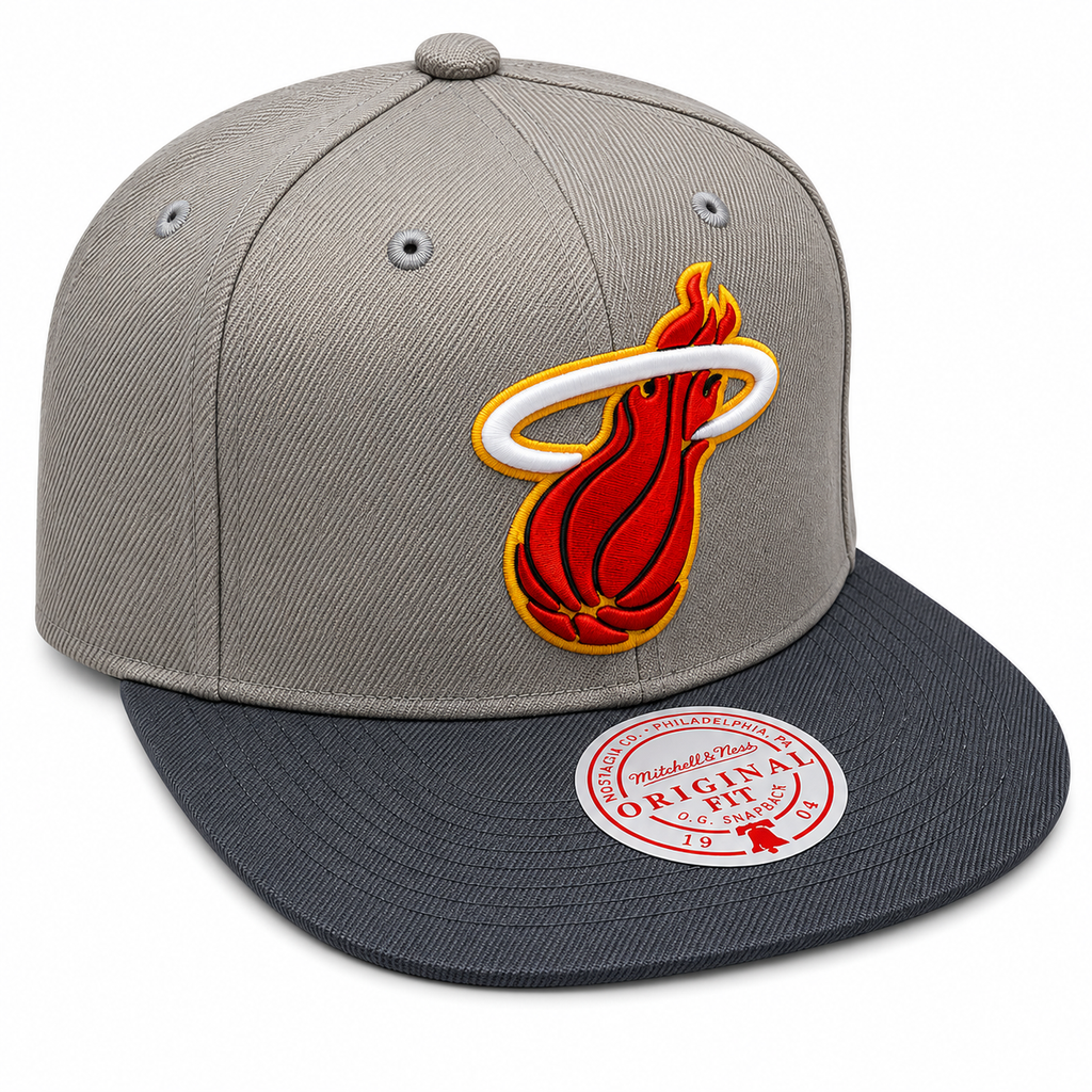 Miami Heat NBA Cool Gray 3 Mitchell & Ness Snapback Hat for Men product image 3, provided for visual reference and product