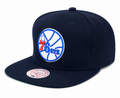 Philadelphia 76ers NBA Core Basic Black Snapback Hat By Mitchell And Ness for Men product image 1, provided for visual