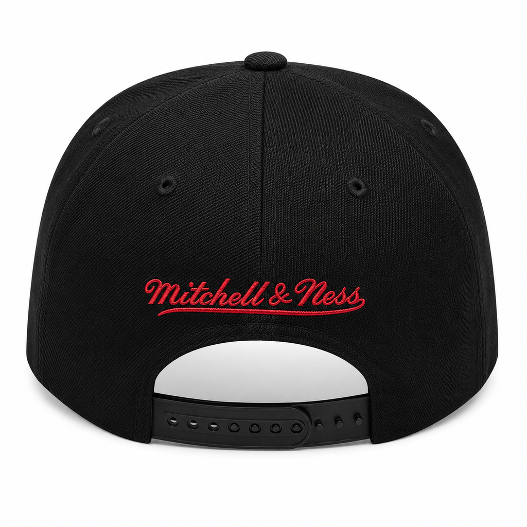 Portland Trail Blazers Core Basic Black Mitchell & Ness Snapback Hat for Men product image 4, provided for visual reference