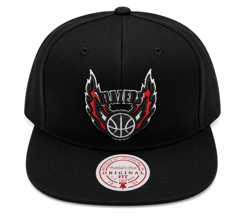 Portland Trail Blazers Core Basic Black Mitchell & Ness Snapback Hat for Men product image 2, provided for visual reference