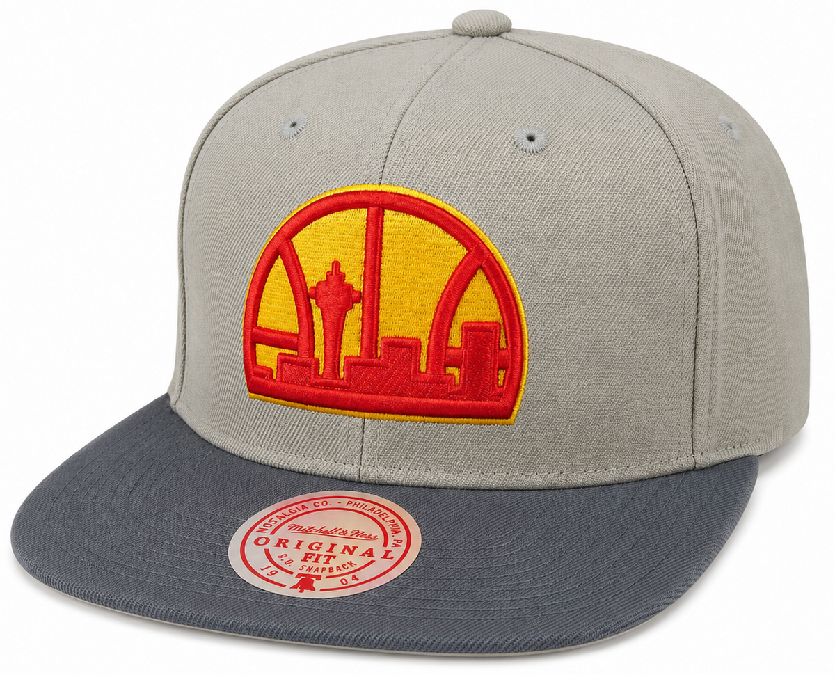 Seattle Supersonics NBA Cool Gray 3 2-Tone HWC Mitchell & Ness Snapback Hat for Men product image 1, provided for visual