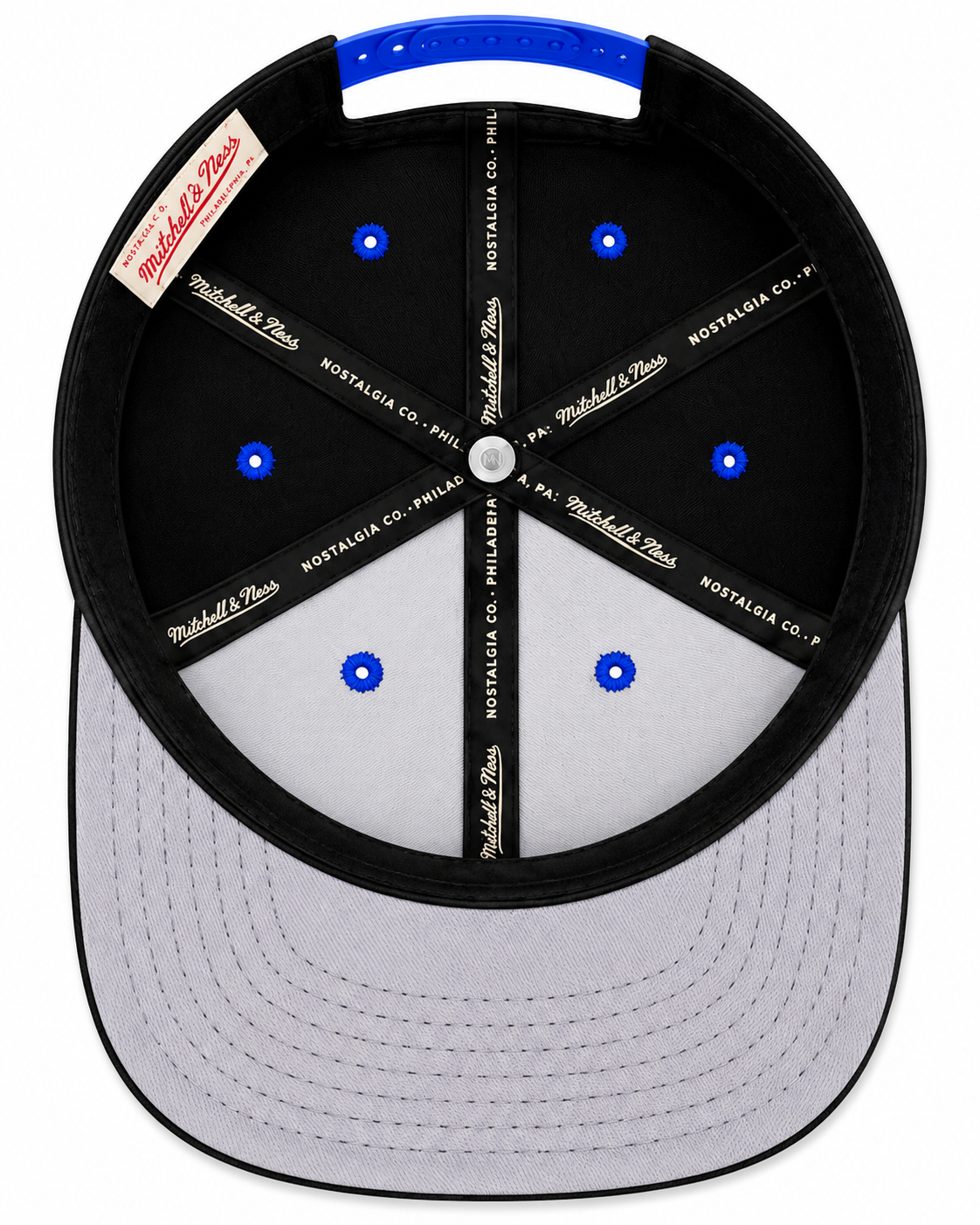 Toronto Raptors Royalty Michell & Ness Snapback Hat for Men product image 6, provided for visual reference and product