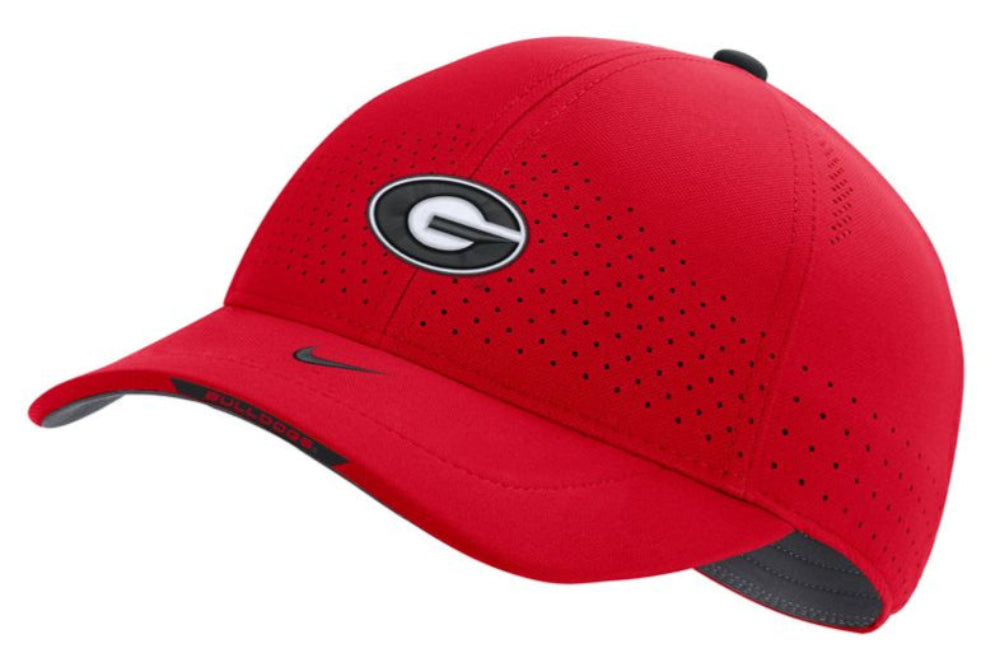 Georgia Bulldogs Red Authentic Team Issue Aerobill Flex Hat for Men product image 1, provided for visual reference and