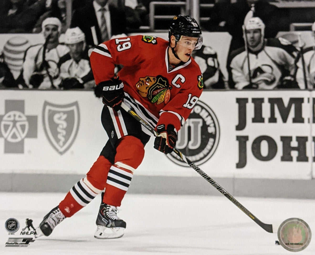 Jonathan Toews Chicago Blackhawks NHL Black & White/Color Action Photo (Size: 8" x 10") product image 1, provided for visual