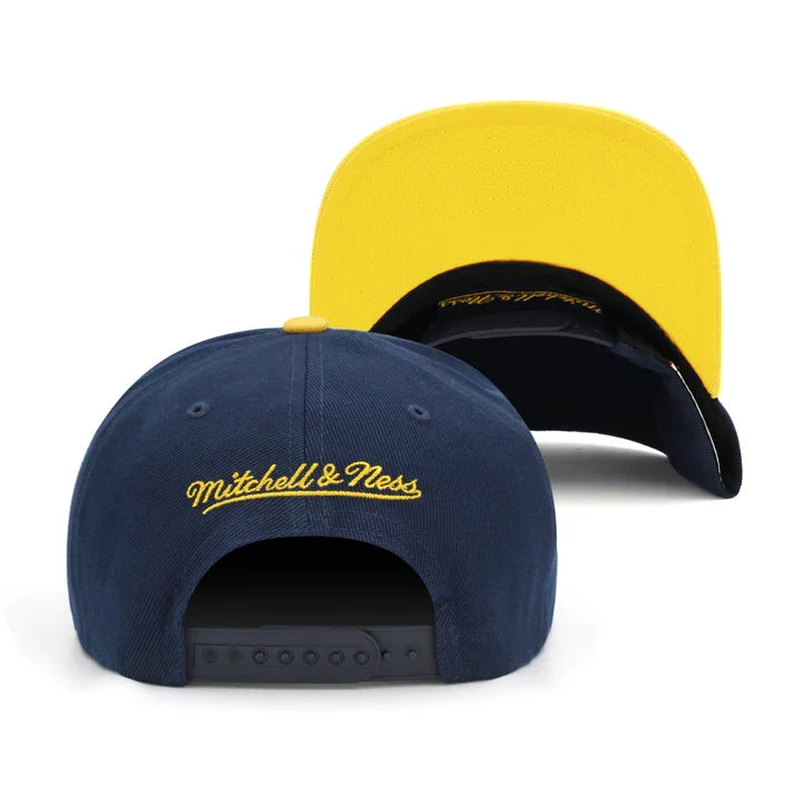 Vancouver Grizzlies Mitchell & Ness Navy/Gold Alternate Core Basic Adjustable Snapback Hat for Men product image 4, provided