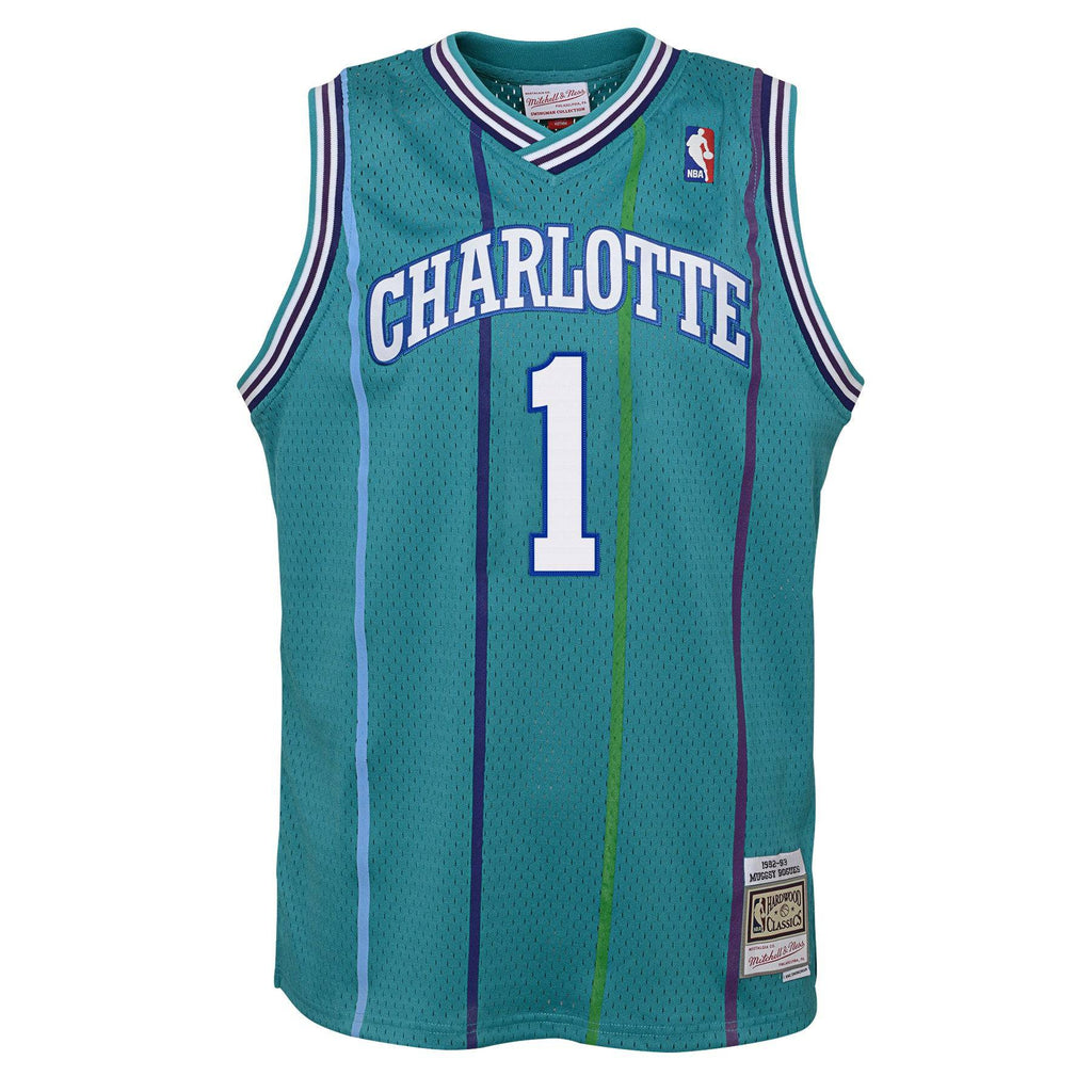 Youth Charlotte Hornets Muggsy Bogues Mitchell & Ness Teal 1992-93 Hardwood Classics Swingman Jersey product image 2,