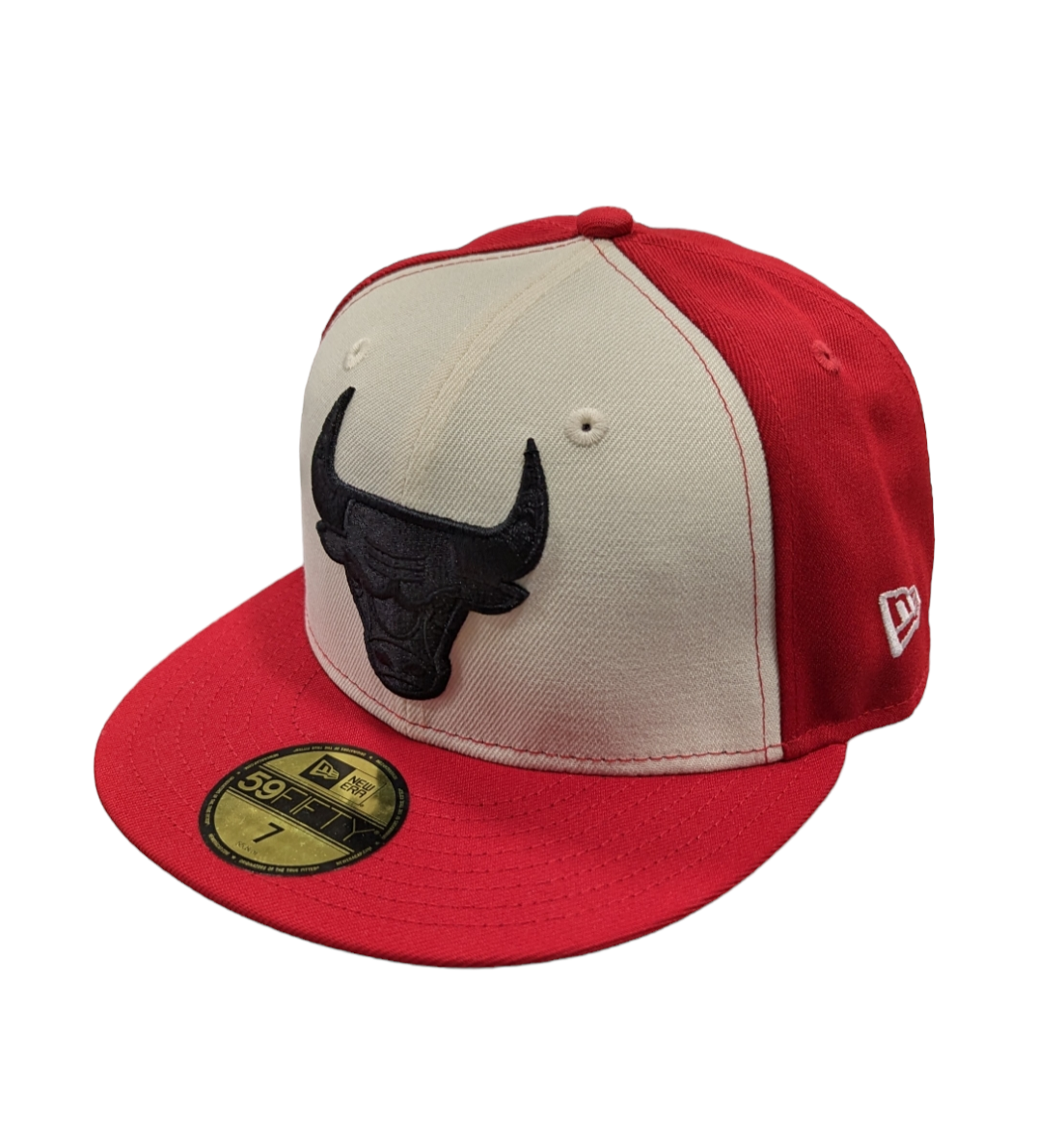 Chicago Bulls New Era Off White/Red 59FIFTY Fitted Hat product image 3, provided for visual reference and product detail