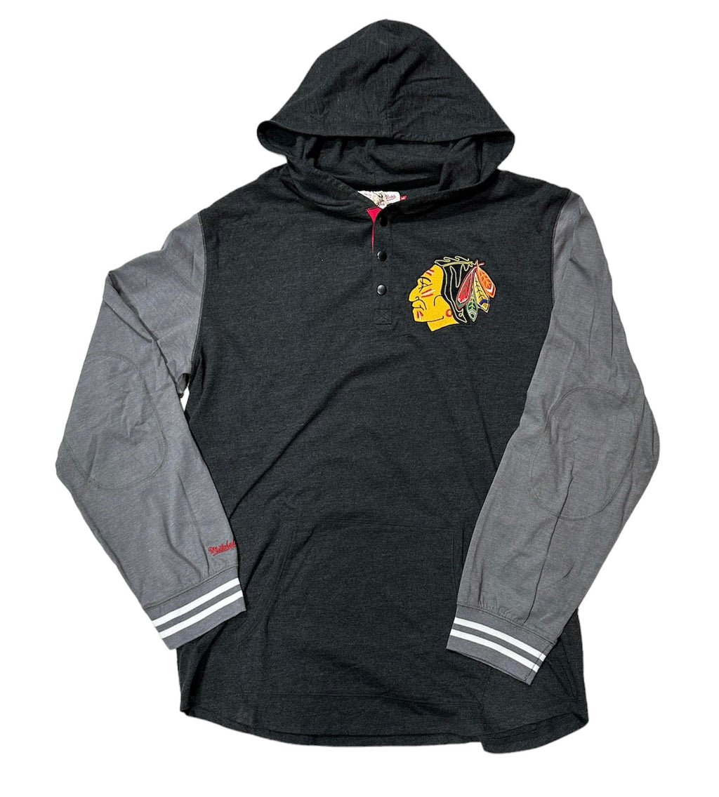 Chicago Blackhawks Mitchell & Ness Gray Tailored Fit Hooded Long Sleeve T-Shirt for Men product image 1, provided for visual