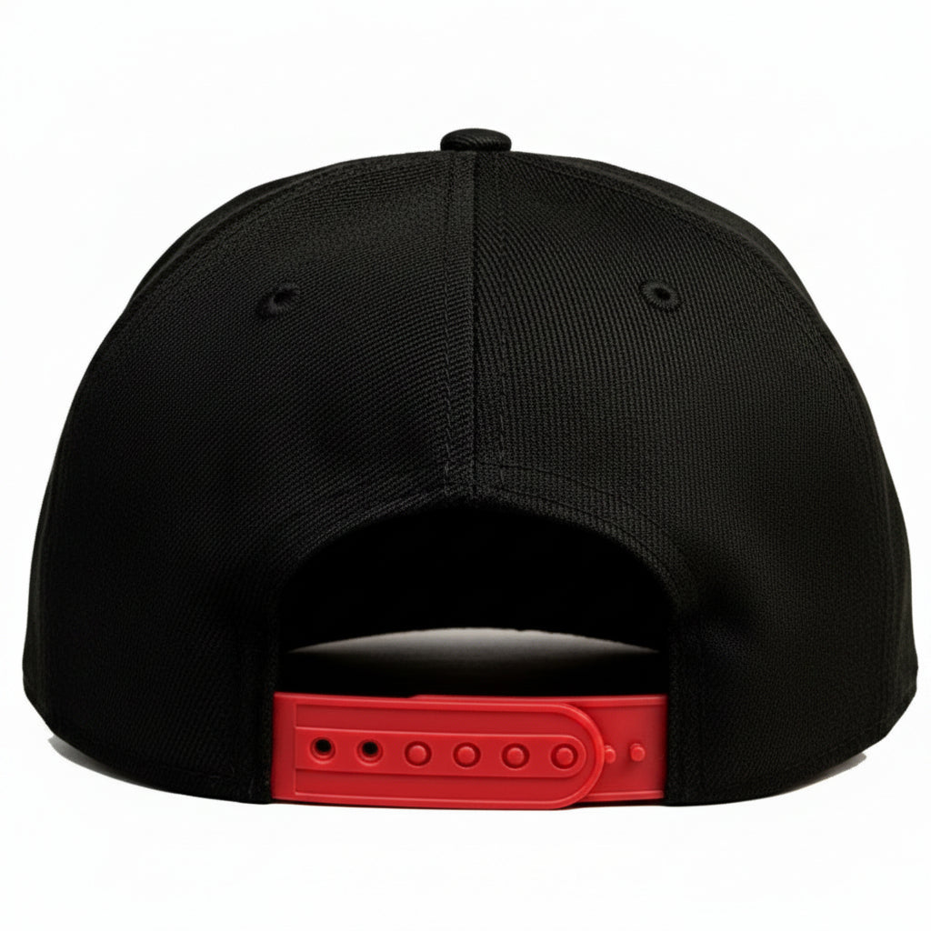 Mens Chicago White Sox New Era Black Cooperstown Collection 1960-1972 Logo 9FIFTY Snapback Hat product image 4, provided for