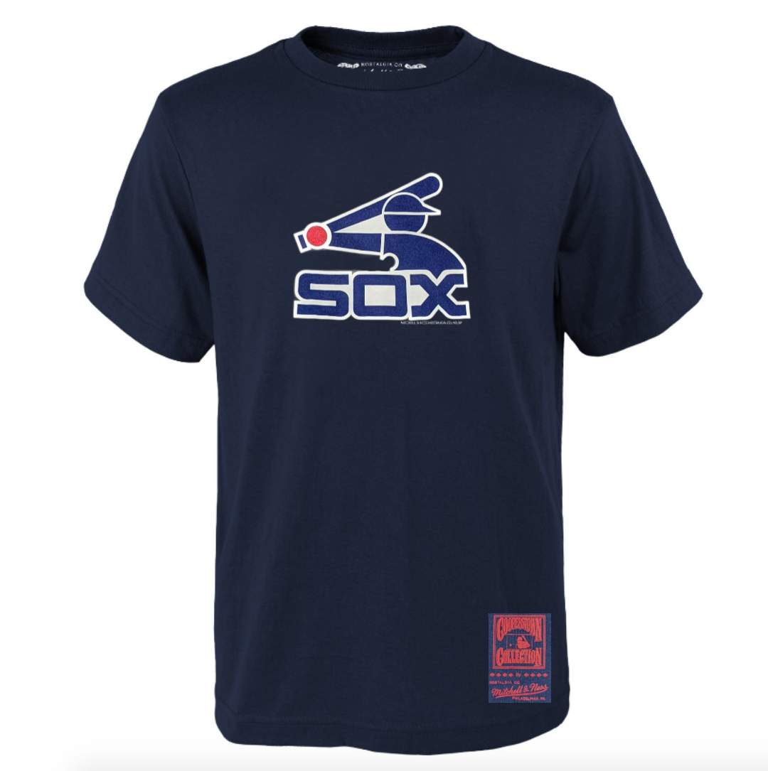 Youth Chicago White Sox Mitchell and Ness Navy Retro Logo T-Shirt product image 1, provided for visual reference and product