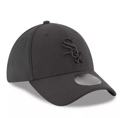 Chicago White Sox New Era Blackout Tonal 39THIRTY Flex Fit Cap product image 3, provided for visual reference and product