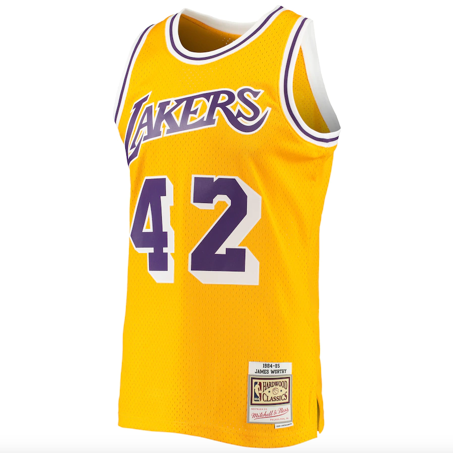 Los Angeles Lakers James Worthy Mitchell & Ness Gold 1984-85 Hardwood Classics Swingman Jersey for Men product image 2,