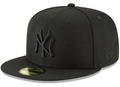 New York Yankees Tonal Black On Black 59Fifty Fitted Hat product image 1, provided for visual reference and product detail