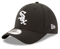 Junior Chicago White Sox New Era Black Team Classic 39THIRTY Flex Hat product image 1, provided for visual reference and