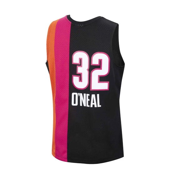 Shaquille O'Neal Miami Heat Mitchell & Ness NBA 2005-06 Black Alternate Throwback Swingman Jersey for Men product image 3,