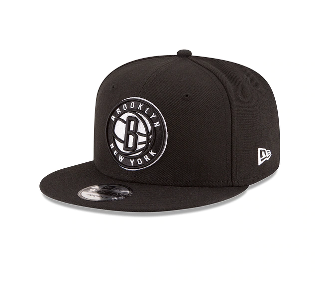Brooklyn Nets New Era Black Official Team Color 9FIFTY Adjustable Snapback Hat for Men product image 2, provided for visual