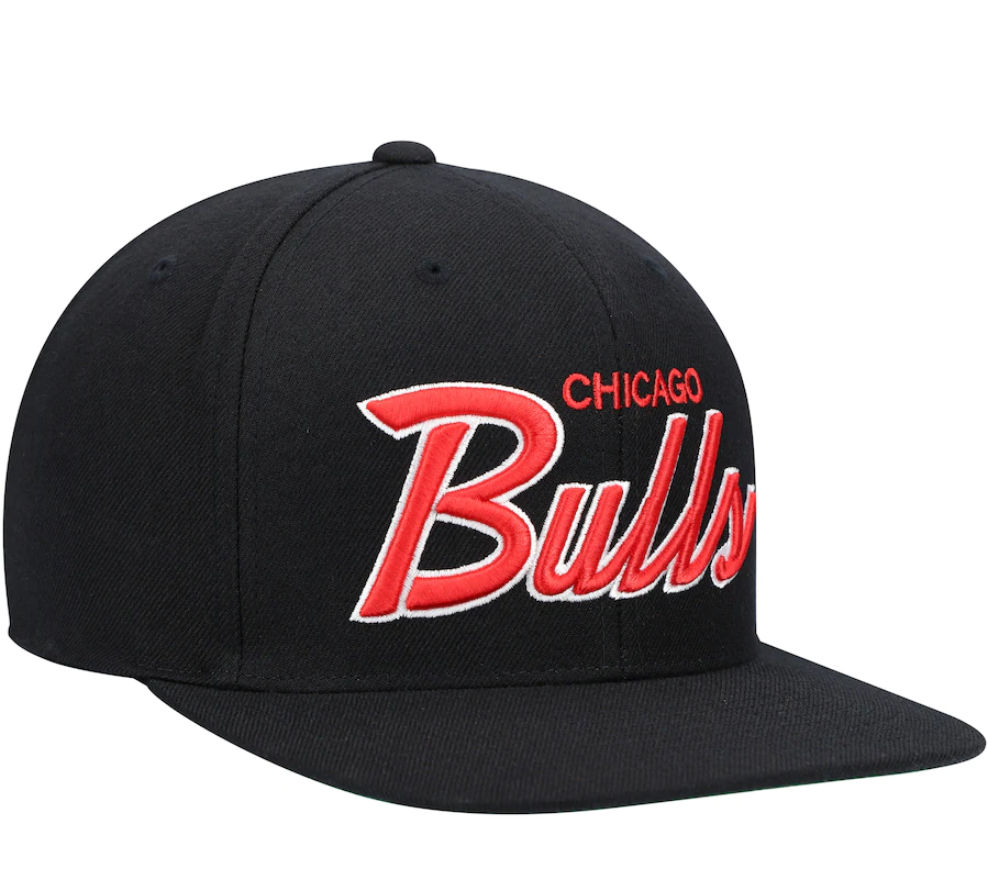 Chicago Bulls Mitchell & Ness Black Hardwood Classics Foundation Script Snapback Hat for Men product image 3, provided for