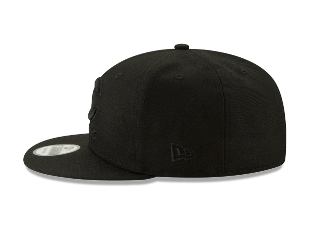 Chicago Bears New Era Black On Black Primary Logo Basic 9FIFTY Adjustable Hat - Black product image 5, provided for visual