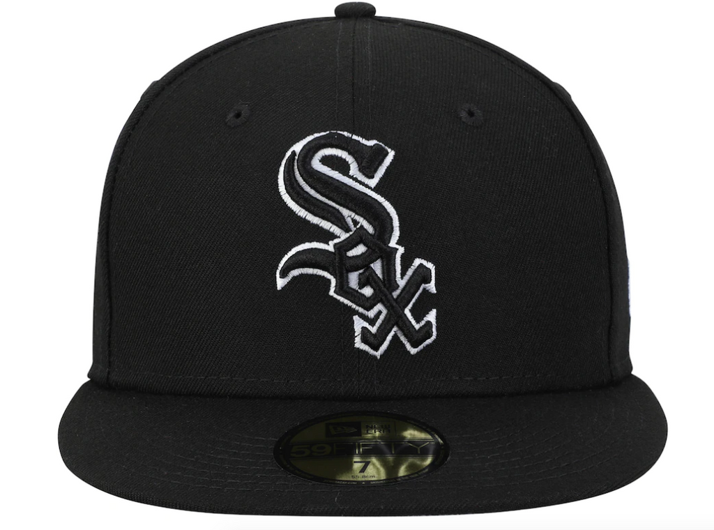 New Era Chicago White Sox B-Dub 59Fifty Black Fitted Hat for Men product image 2, provided for visual reference and product