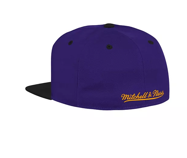Mitchell & Ness Purple/Black Los Angeles Lakers Hardwood Classics Reload 2.0 Fitted Hat for Men product image 2, provided