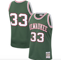 Kareem Abdul-Jabbar Milwaukee Bucks Mitchell & Ness 1970-71 Hardwood Classics Swingman Jersey - Hunter Green for Men product