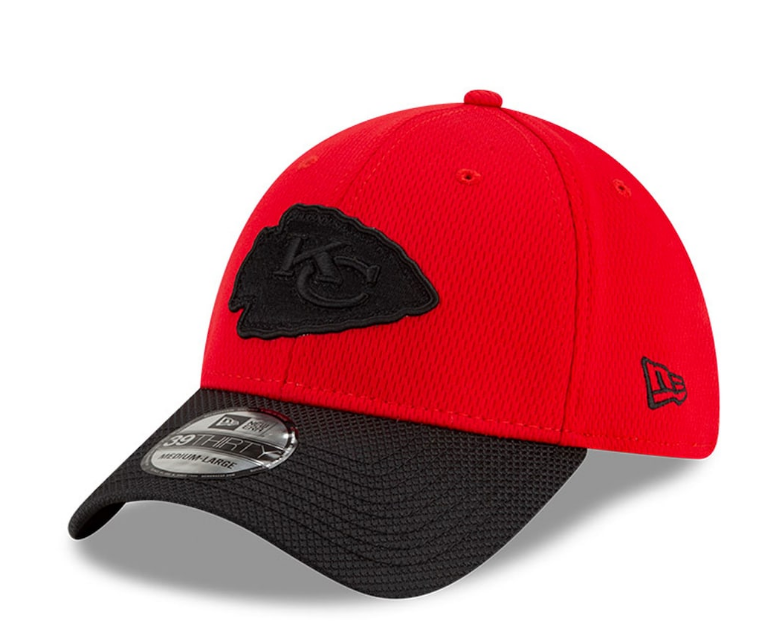 Kansas City Chiefs New Era Red/Black 2021 NFL Sideline Road 39THIRTY Flex Hat for Men product image 1, provided for visual
