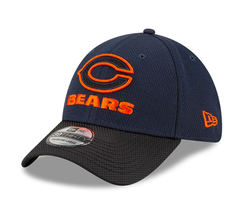 Chicago Bears New Era Navy/Black 2021 NFL Sideline Road 39THIRTY Flex Hat for Men product image 1, provided for visual