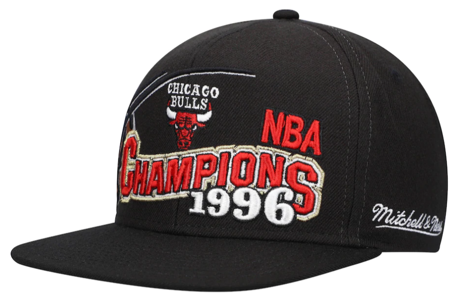 Chicago Bulls Mitchell & Ness Hardwood Classics 1996 NBA Champions Wave Snapback Hat - Black product image 1, provided for