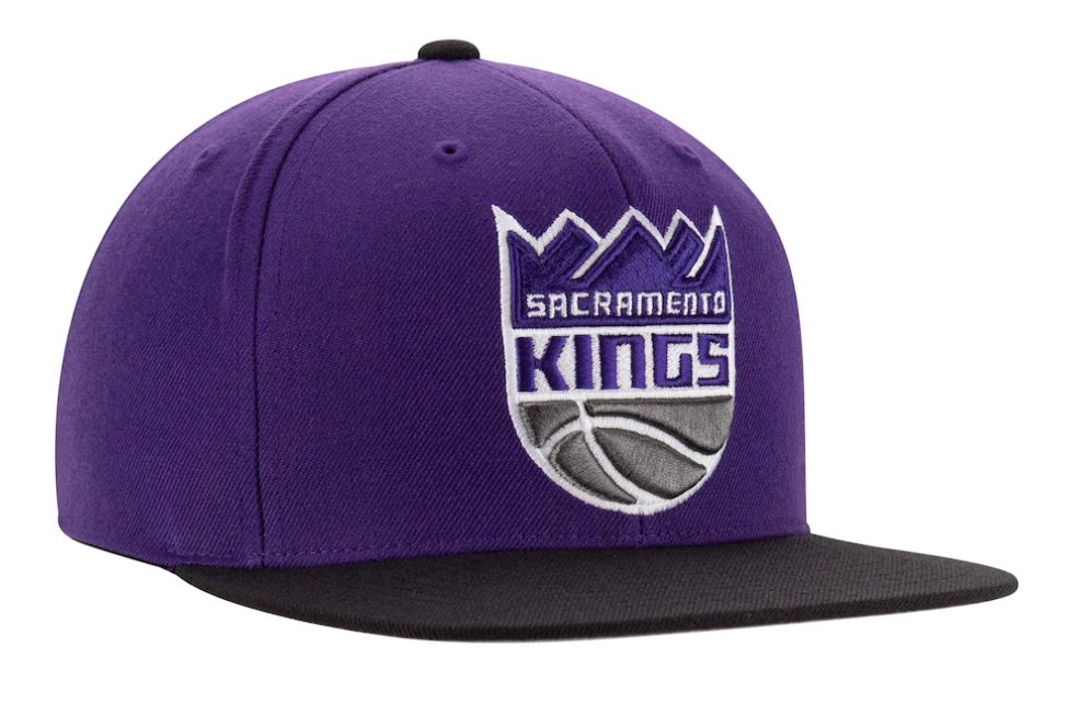Mitchell & Ness Purple/Black Sacramento Kings Two-Tone Wool Snapback Hat for Men product image 3, provided for visual