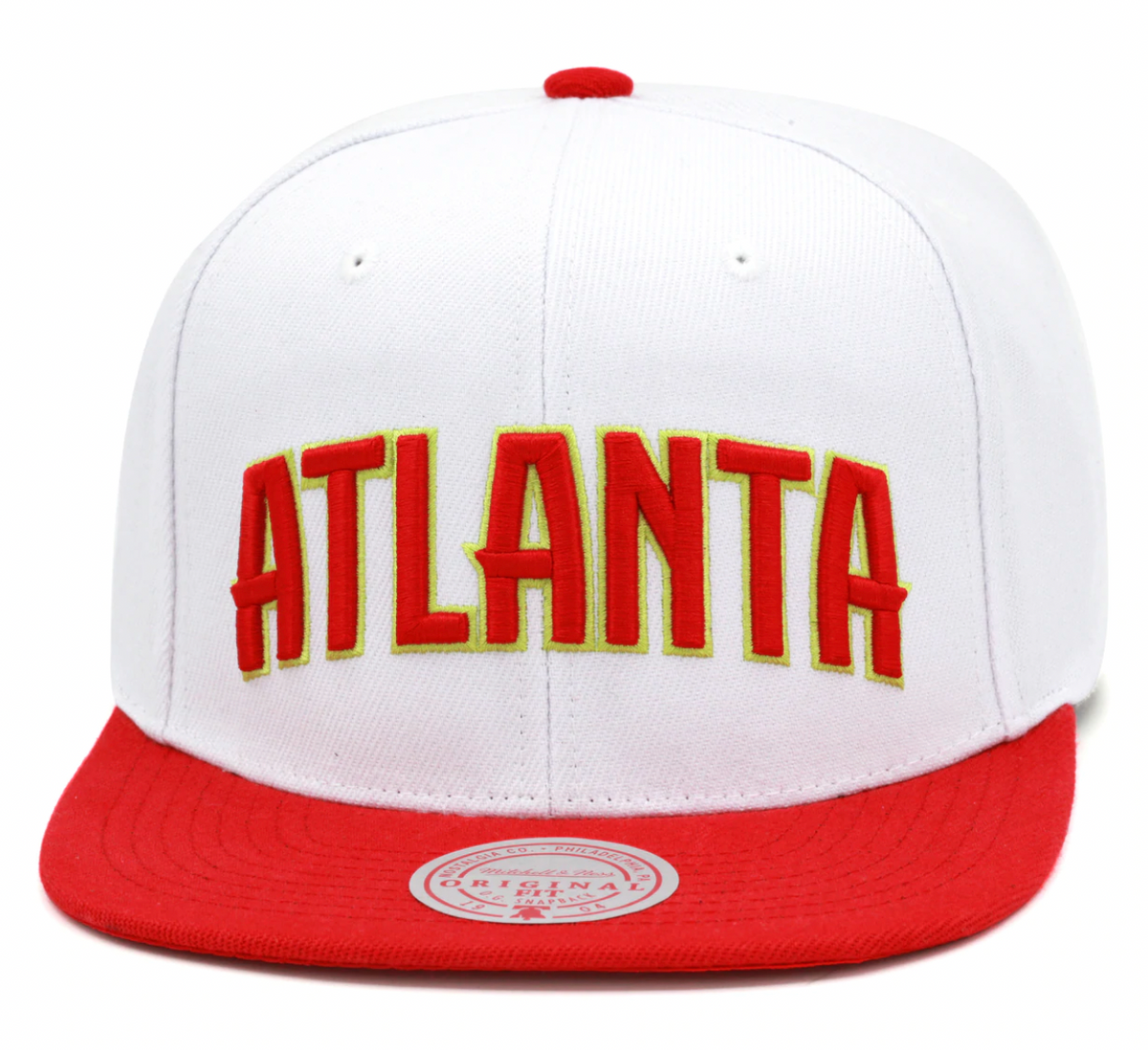 Mens NBA Atlanta Hawks 2 Tone White And Red Mitchell And Ness Basic Core Snapback Hat product image 1, provided for visual