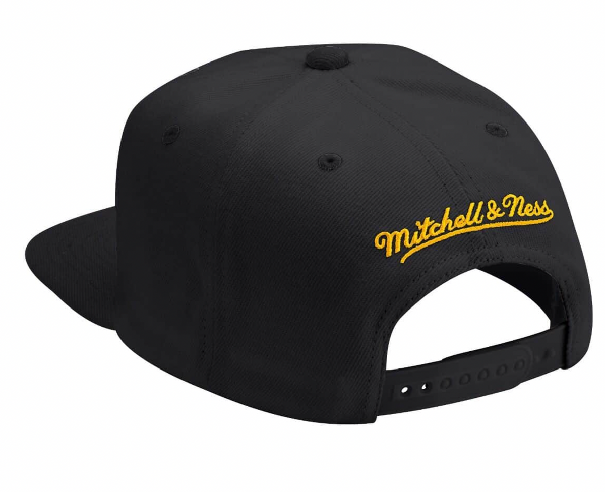 Mitchell & Ness Los Angeles Lakers Black Adjustable Snapback Hat for Men product image 2, provided for visual reference and