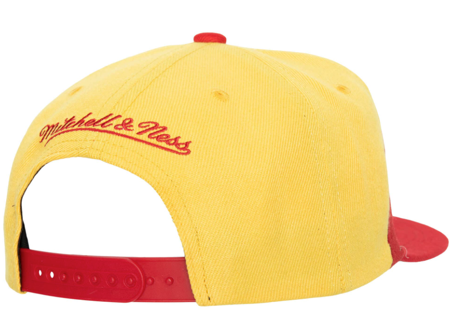 Houston Rockets Sharktooth Mitchell & Ness Snapback Hat product image 2, provided for visual reference and product detail