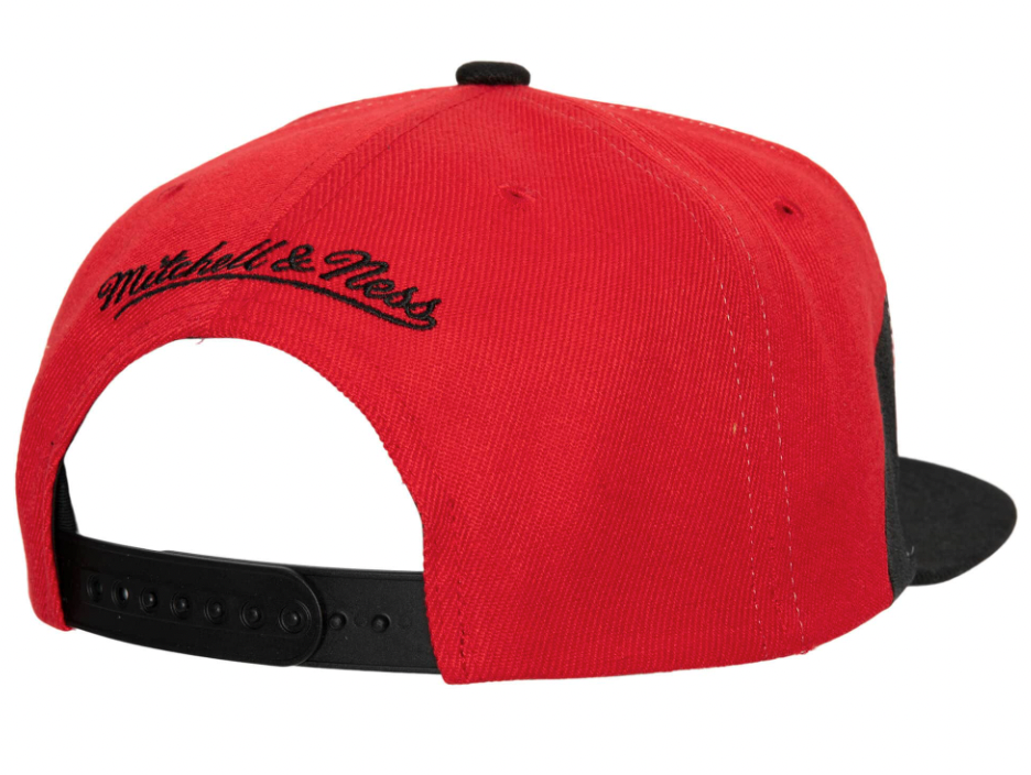 Philadelphia 76ers HWC Sharktooth Mitchell & Ness Snapback Hat product image 2, provided for visual reference and product