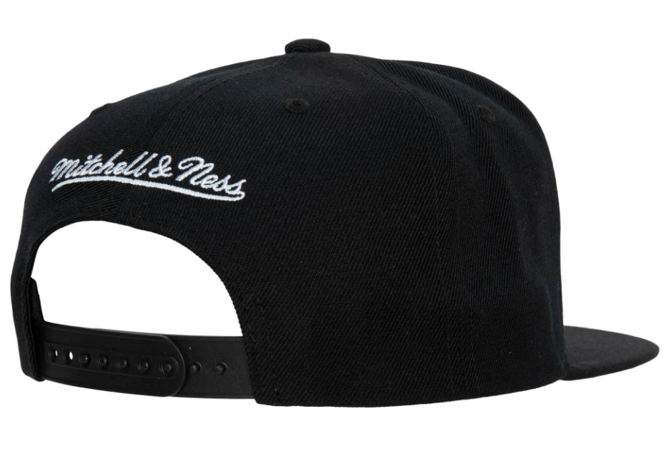 Brooklyn Nets Team Script 2.0 Mitchell & Ness Snapback Hat product image 2, provided for visual reference and product detail