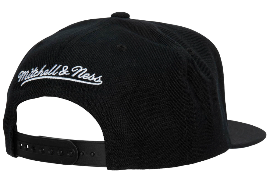 Dallas Mavericks Team Script 2.0 Mitchell & Ness Snapback Hat product image 2, provided for visual reference and product