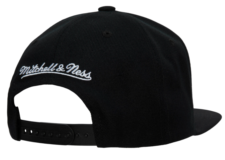 Los Angeles Lakers Team Script 2.0 Mitchell & Ness Snapback Hat product image 2, provided for visual reference and product