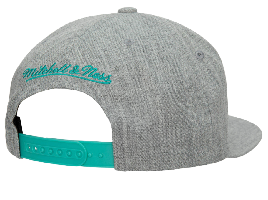 Vancover Grizzlies HWC Team Gray Heather 2.0 Mitchell & Ness Snapback Hat product image 2, provided for visual reference and
