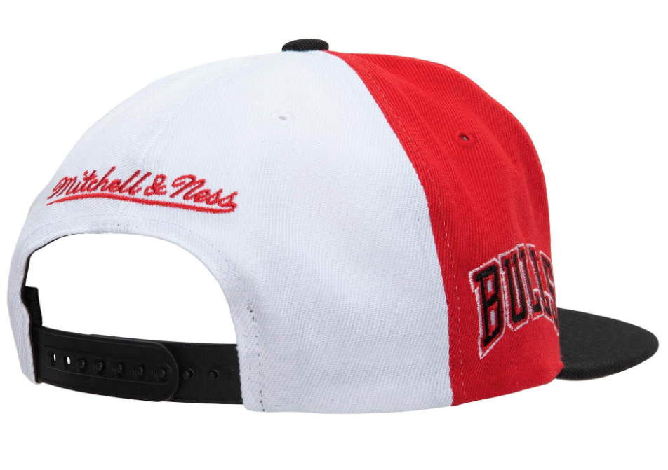 Chicago Bulls NBA On The Block Mitchell & Ness Snapback Hat product image 2, provided for visual reference and product