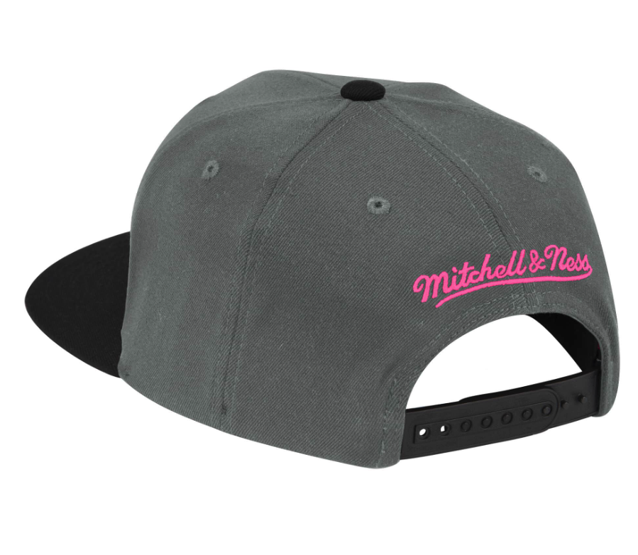 Vancouver Grizzlies Mitchell & Ness NBA Neon Lights Gray/Pink Adjustable Snapback Hat for Men product image 2, provided for