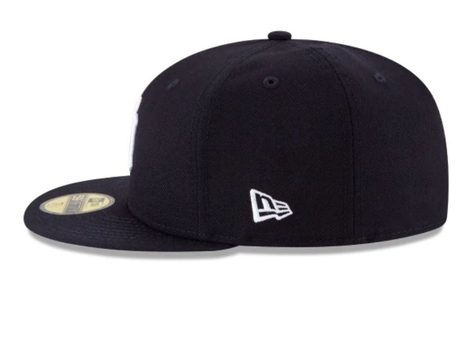 New York Yankees New Era Wool Classic 59FIFTY Fitted Hat - Navy product image 5, provided for visual reference and product