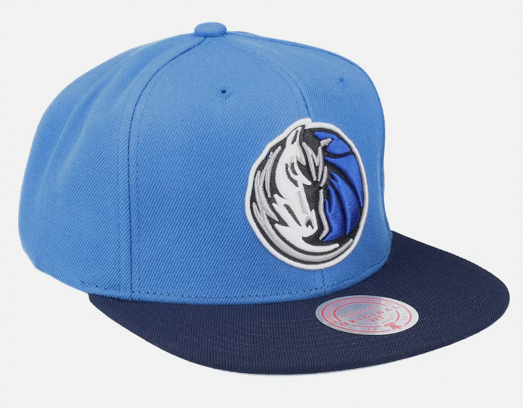 Dallas Mavericks 2-Tone 2.0 Mitchell & Ness Snapback Hat product image 2, provided for visual reference and product detail