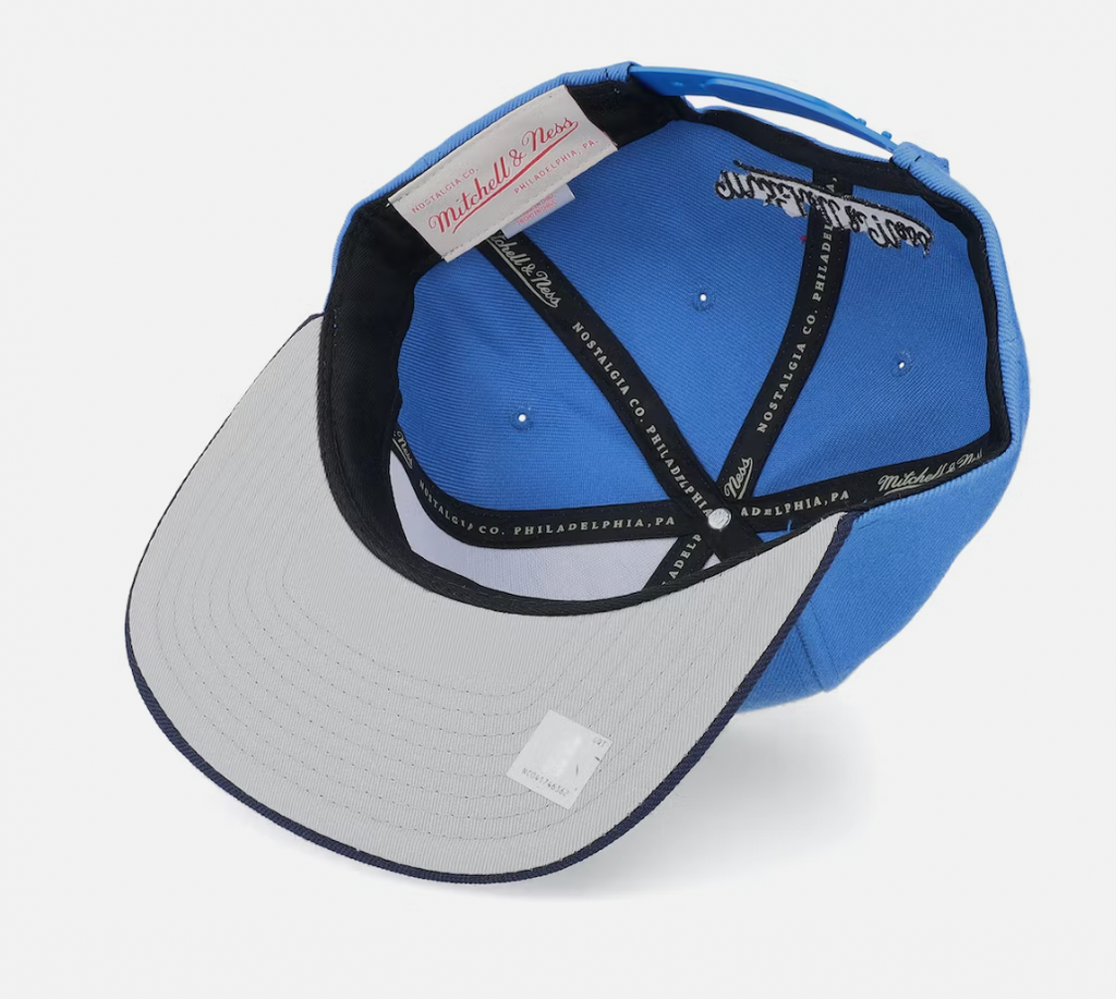 Dallas Mavericks 2-Tone 2.0 Mitchell & Ness Snapback Hat product image 4, provided for visual reference and product detail