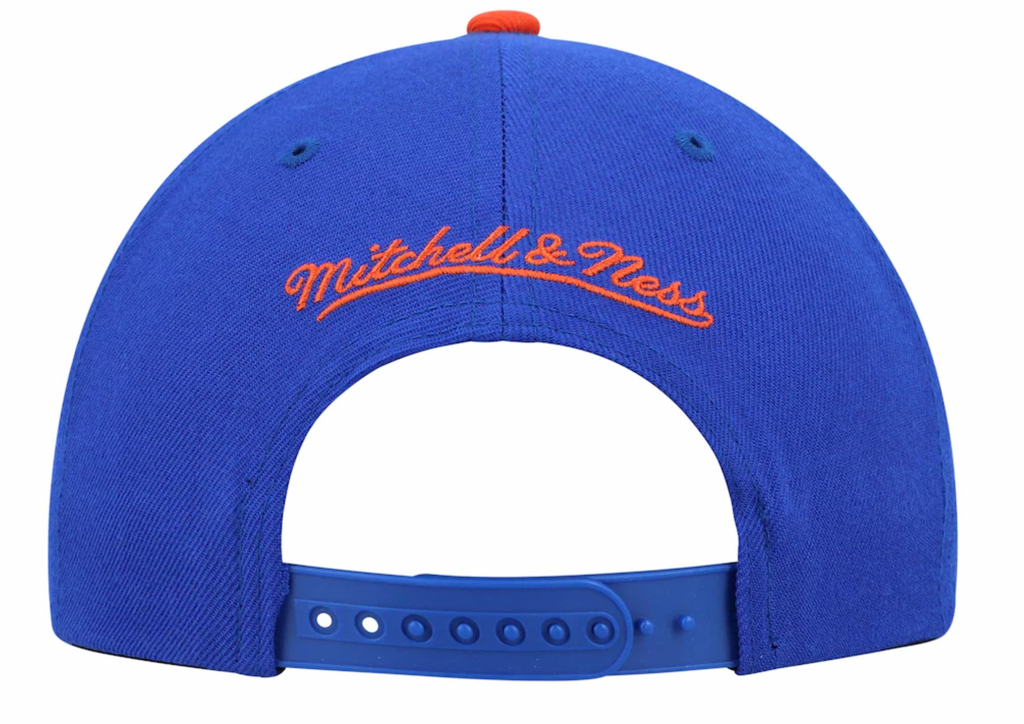 New York Knicks Mitchell & Ness NBA 2-Tone 2.0 Snapback Hat for Men product image 4, provided for visual reference and