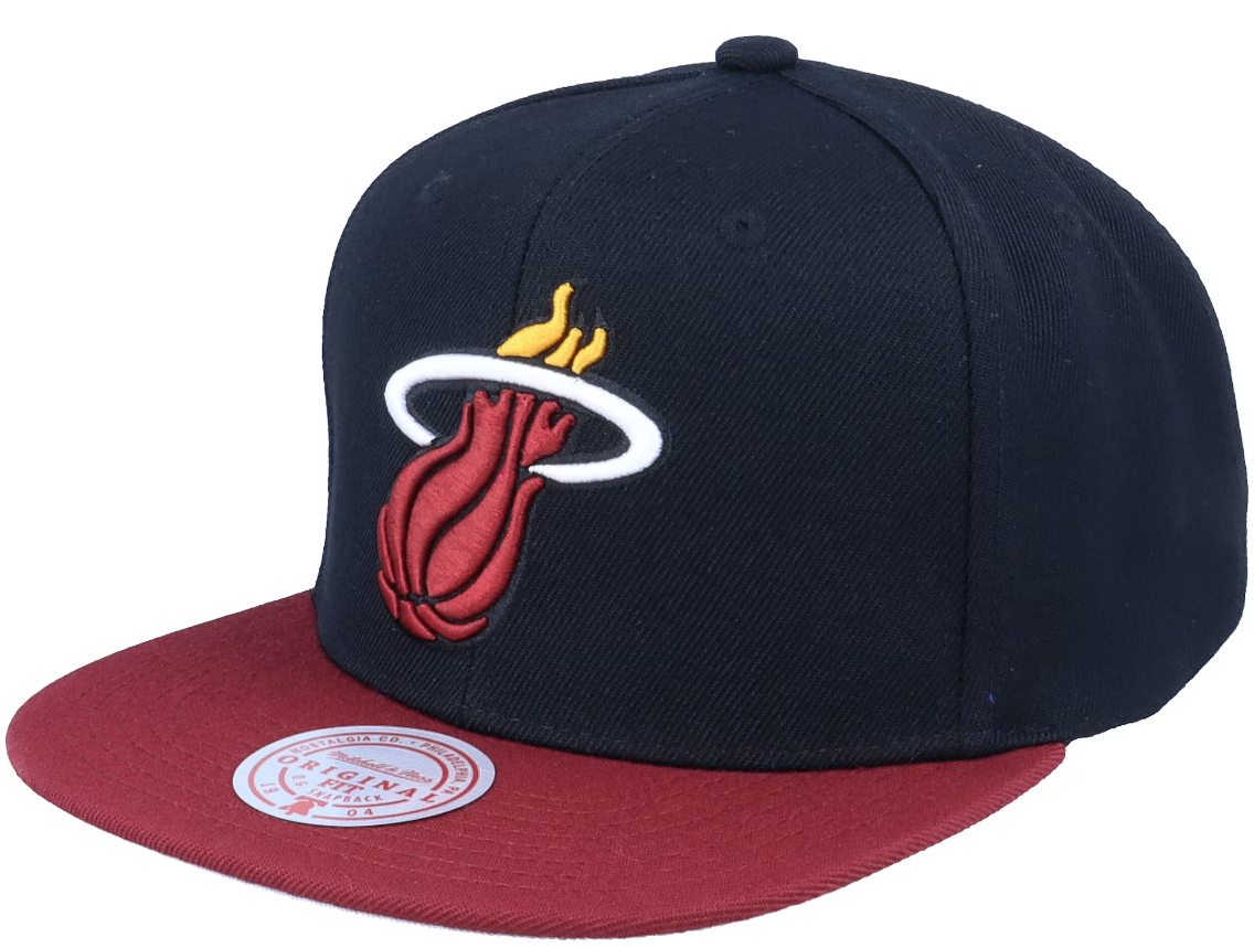 Miami Heat Mitchell & Ness 2-Tone 2.0 Snapback Hat-Black/Maroon for Men product image 1, provided for visual reference and