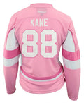 Youth Girls Patrick Kane Chicago Blackhawks Pink Replica Player Jersey product image 1, provided for visual reference and