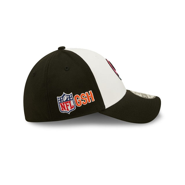 Chicago Bears New Era Crucial Catch 2022 NFL Coaches Sideline Primary Logo White/Black 39THIRTY Flex Hat for Men product