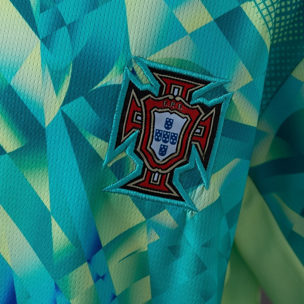 Kids Portugal Goalkeeper Jersey 2026 World Cup Football Kit product image 7