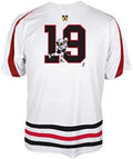 Youth Jonathan Toews Chicago Blackhawks White Performance T-Shirt product image 1, provided for visual reference and product