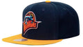 Golden State Warriors Mitchell & Ness 2 Tone 2.0 Snapback Hat for Men product image 1, provided for visual reference and