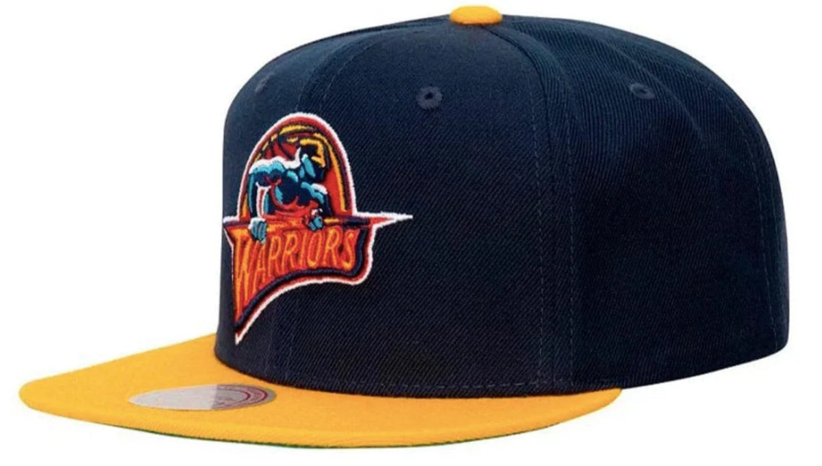 Golden State Warriors Mitchell & Ness 2 Tone 2.0 Snapback Hat for Men product image 1, provided for visual reference and